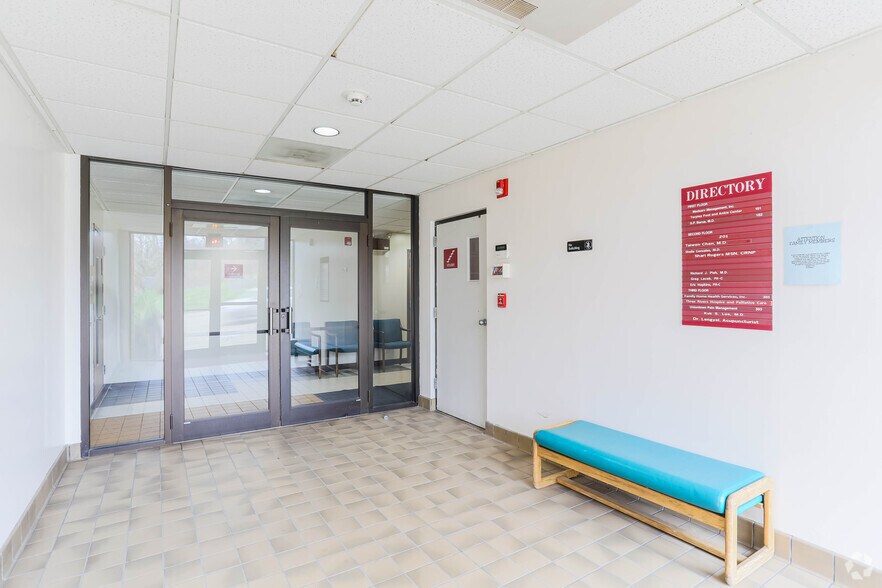 More Photos Of 20 Highland Park Dr, Uniontown Medical For Sale