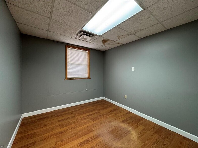 More Photos Of 3870 Central Ave, Shadyside Storefront Retail Residential For Sale