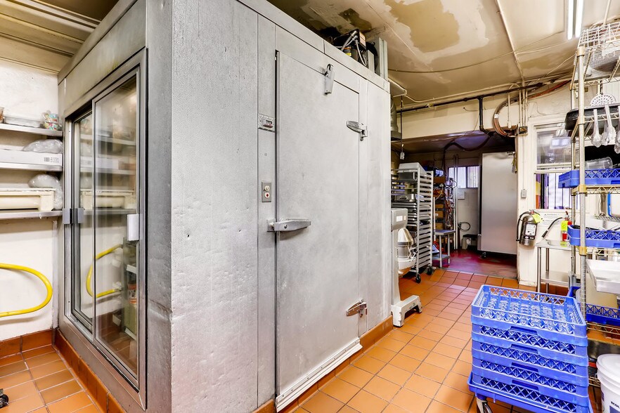 More Photos Of 9742 E Colfax Ave, Aurora Restaurant For Sale