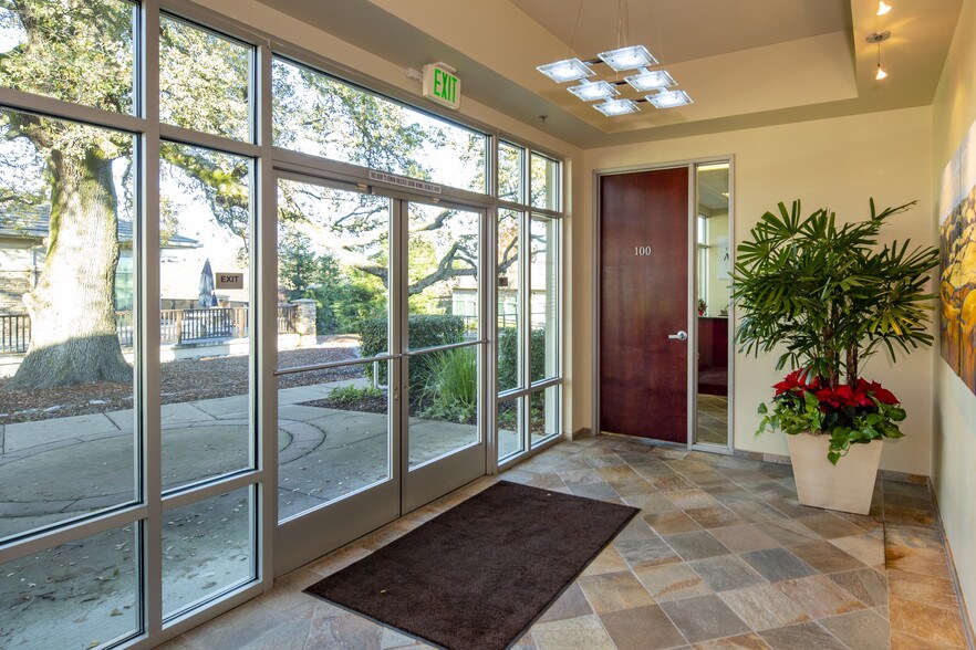 More Photos Of 1223 Pleasant Grove Blvd, Roseville Office For Sale