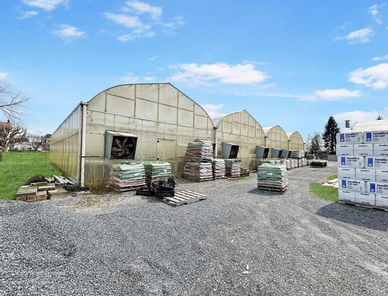 More Photos Of 1422 Main street, Catasauqua General Retail For Sale