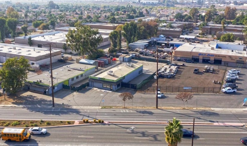 Primary Photo Of 977 Main St, Riverside Service For Sale