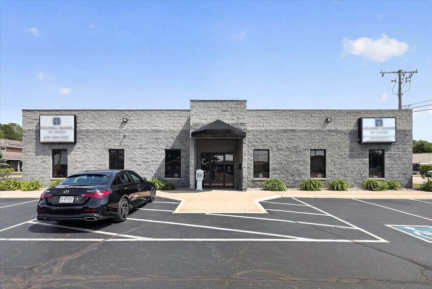 More Photos Of 245 W Johnson Rd, La Porte Office For Sale