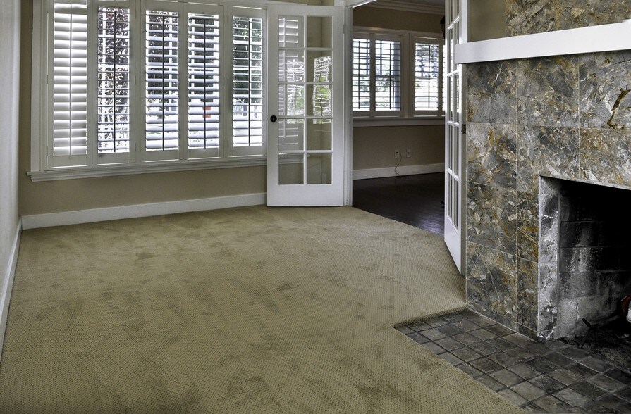 More Photos Of 1533 E 4th St, Santa Ana Medical For Lease