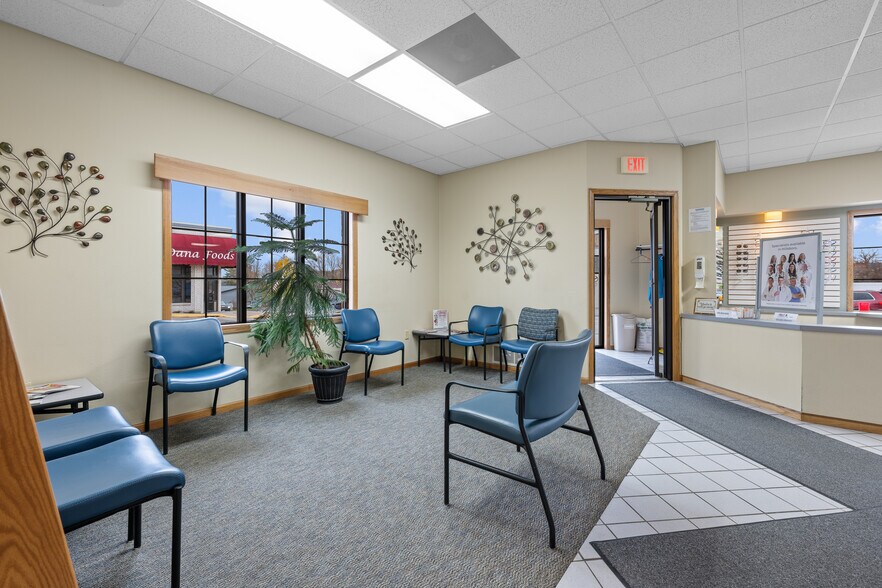 More Photos Of 845 Water Ave, Hillsboro Office For Sale