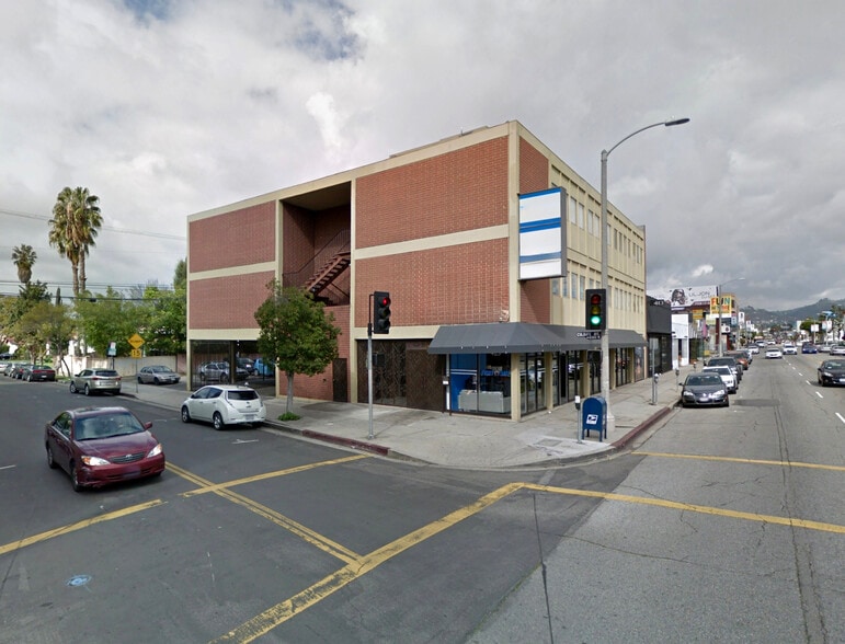 Primary Photo Of 421-425 S Fairfax Ave, Los Angeles Medical For Sale