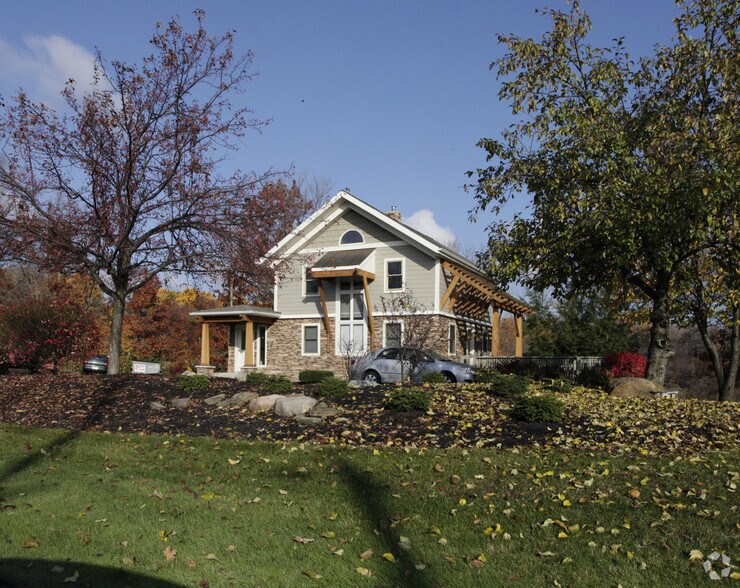 More Photos Of 3554 Brecksville Rd, Richfield Office For Lease