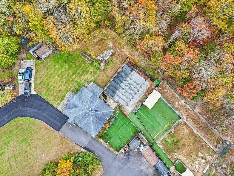 More Photos Of 170 S Hope Chapel Rd, Jackson Specialty For Sale