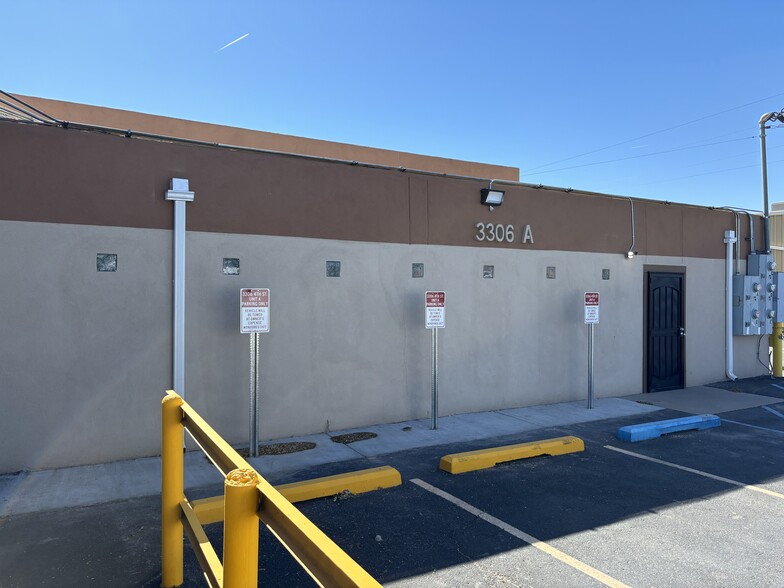 More Photos Of 3306 4th St NW, Albuquerque Unknown For Lease