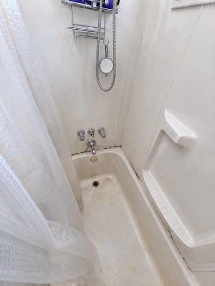 More Photos Of 4630 13th Ave, Sacramento Apartments For Sale