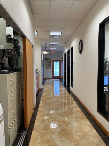 More Photos Of 3020 Communications Pky, Plano Medical For Sale