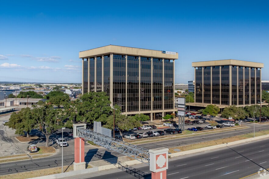 More Photos Of 909 NE Loop 410, San Antonio Office For Lease