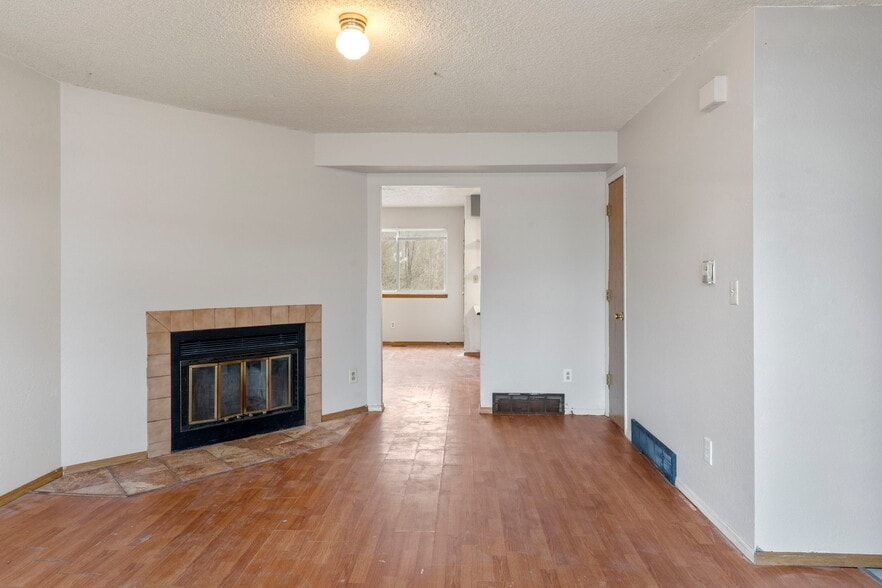 More Photos Of 2305 Split Rock Dr, Colorado Springs Apartments For Sale