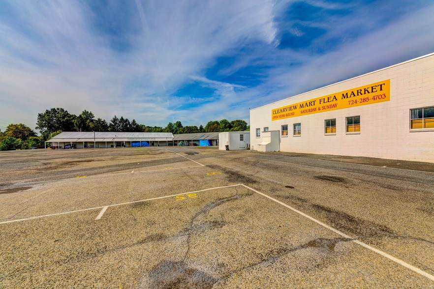 More Photos Of 1620-1640 N Main Street Ext, Butler Showroom For Lease