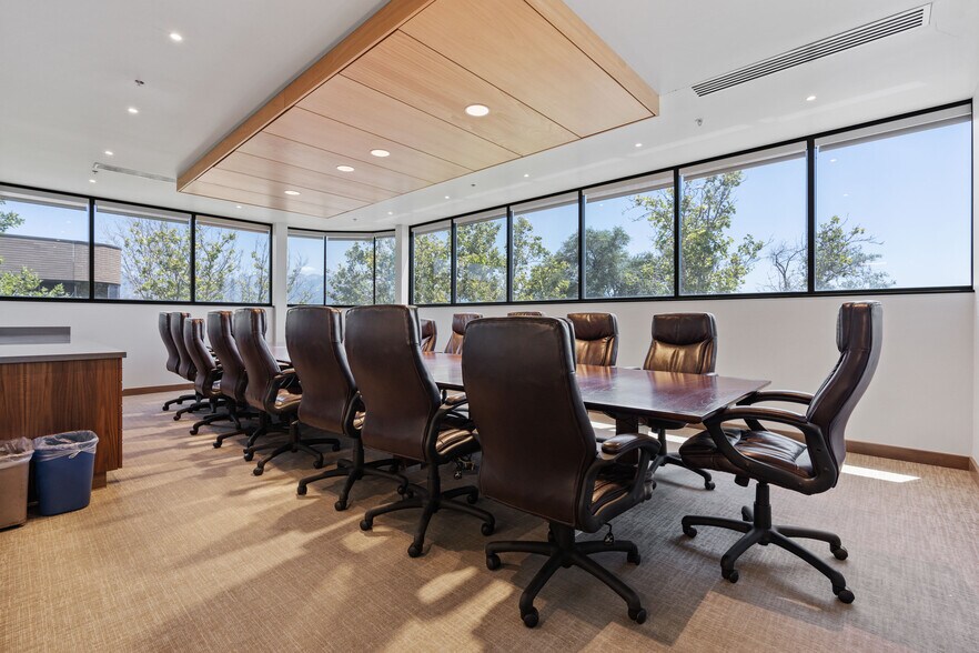 More Photos Of 1403-1405 W 2200 S, Salt Lake City Office For Lease