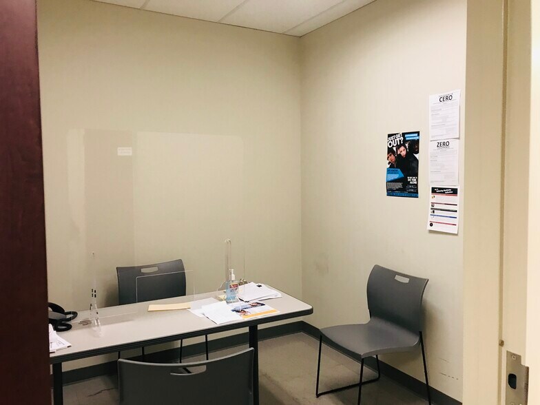More Photos Of 202 N Duke St, Lancaster Office For Sale