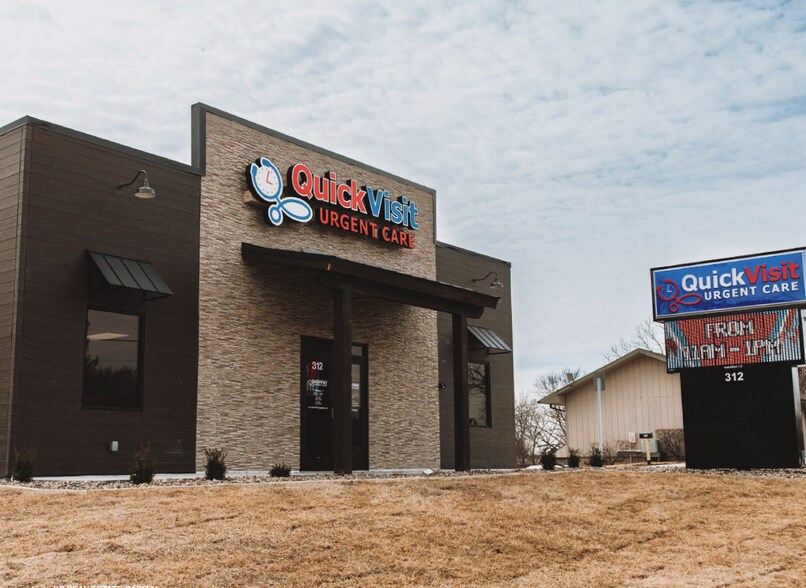 More Photos Of 312 W McLane St, Osceola Healthcare For Sale