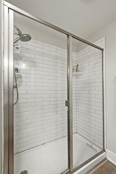 More Photos Of 595 E Augusta St, Woodbridge Apartments For Sale