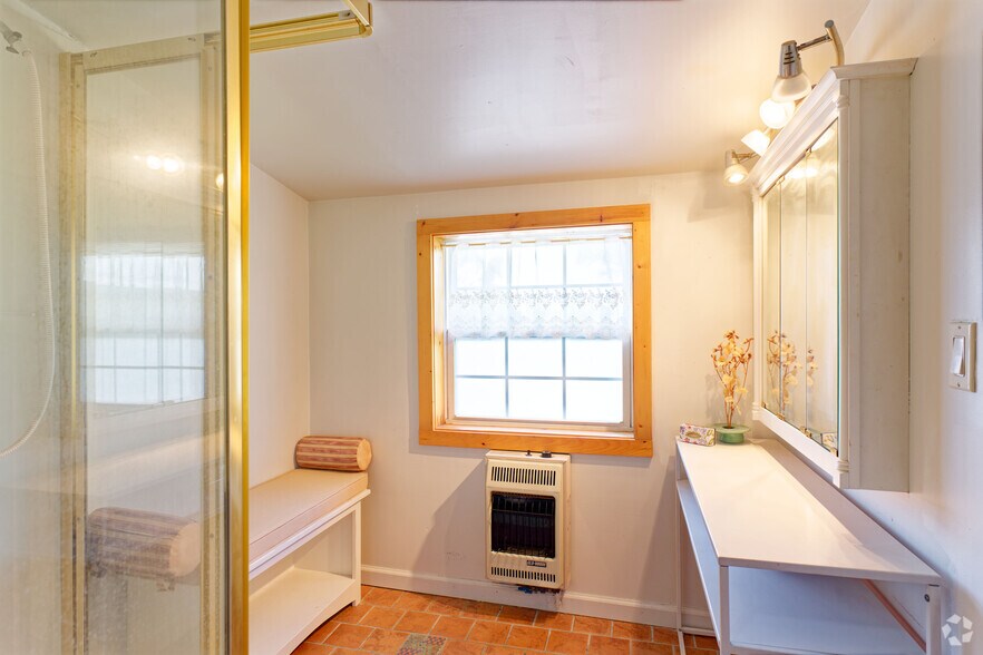 More Photos Of 4966 NY-414, Burdett Specialty For Sale