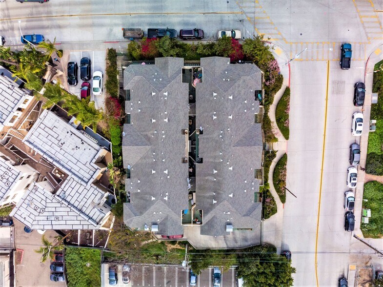 More Photos Of 4210 52nd St, San Diego Apartments For Sale