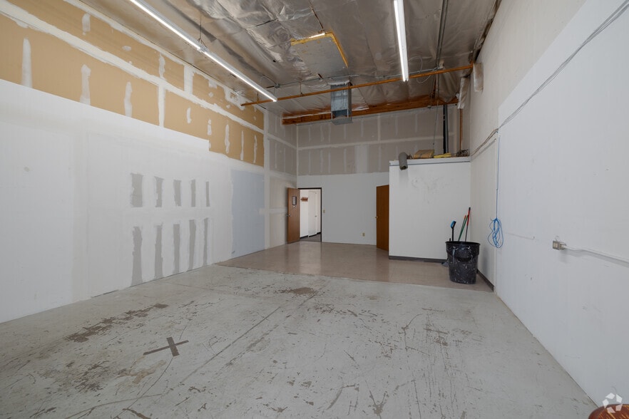 More Photos Of 3955 E Speedway Blvd, Tucson Unknown For Lease