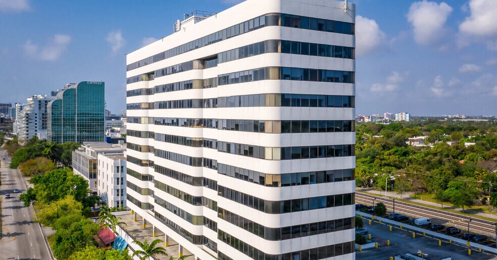 More Photos Of 4770 Biscayne Blvd, Miami Office For Sale