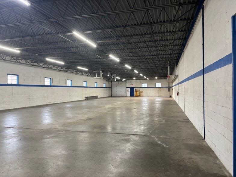 More Photos Of 2120 Foster Ave, Wheeling Warehouse For Sale