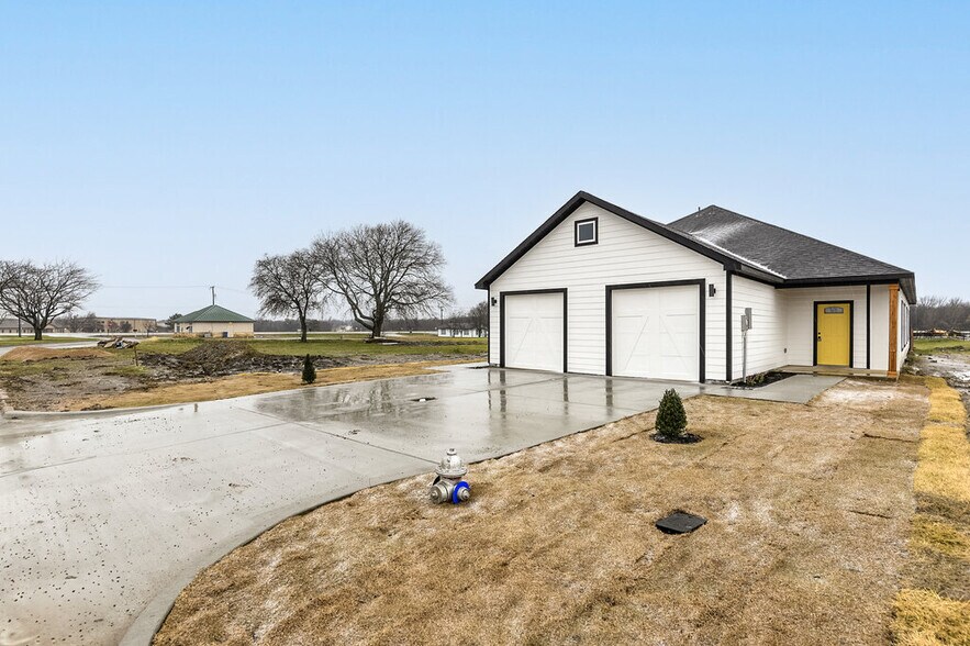 More Photos Of 1020 Burnett blvd, Alvarado Apartments For Sale