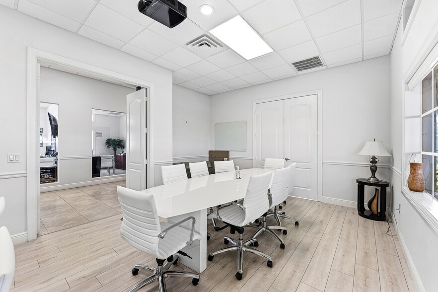 More Photos Of 250-300 SW Monterey Rd, Stuart Freestanding For Sale