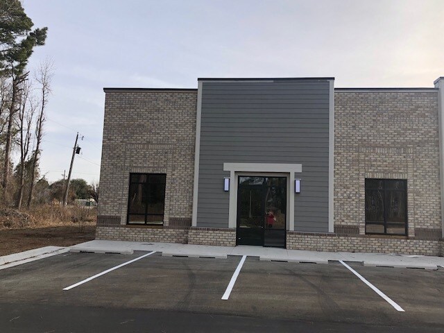 More Photos Of 200 Advance Lane, Richlands Medical For Lease