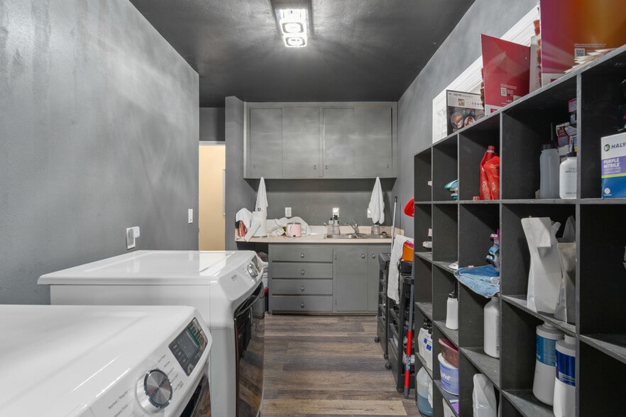 More Photos Of 509 E 13th Ave, Eugene General Retail For Sale