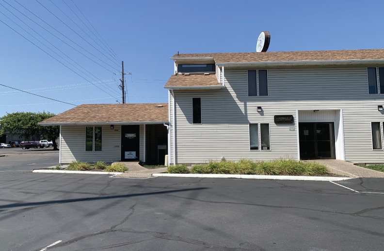 105 Q St, Springfield, OR 97477 Medical For Sale