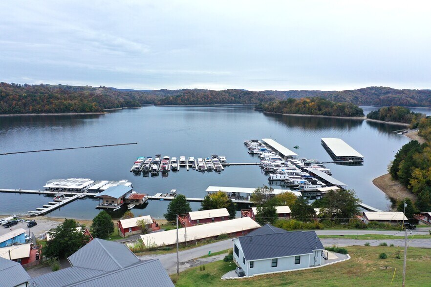 More Photos Of 705 Cedar Hill Rd, Celina Marina For Sale