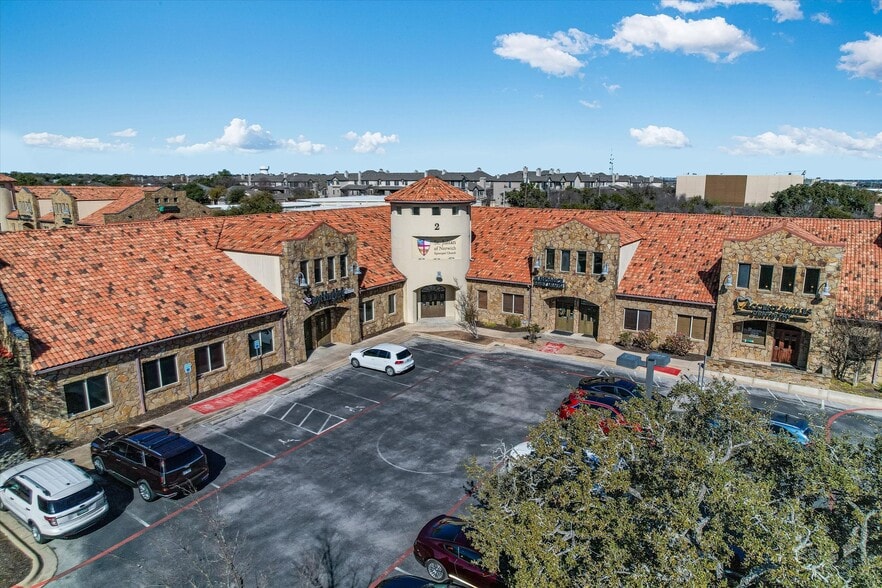 More Photos Of 7700 Cat Hollow Dr, Round Rock Medical For Lease