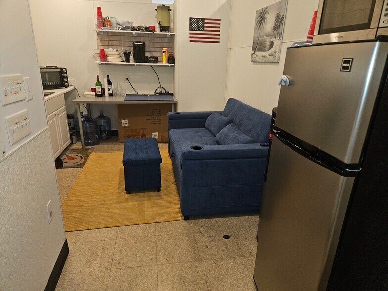 More Photos Of 201-230 Goddard Row, Newport Storefront Retail Office For Sale