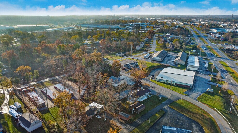 More Photos Of 129 Walker Hill, Crossville Freestanding For Sale