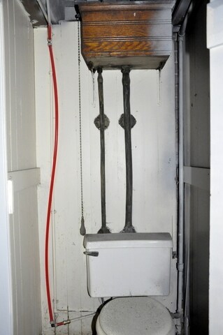 More Photos Of 208 N Park St, Streator Storefront Retail Residential For Sale