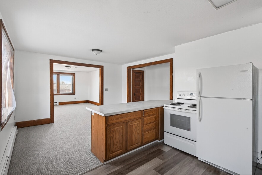 More Photos Of 1232 Marshall Ave, Saint Paul Apartments For Sale