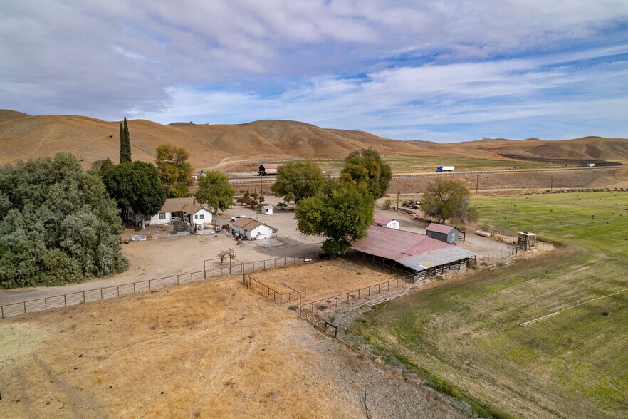 More Photos Of 13625 E Highway 46, Paso Robles Land For Sale