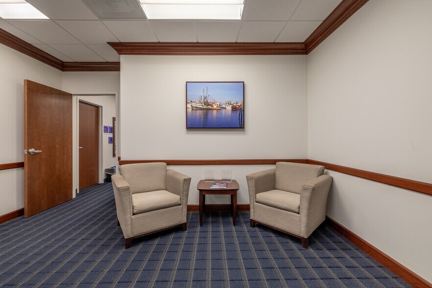 More Photos Of , Hyannis Office For Sale