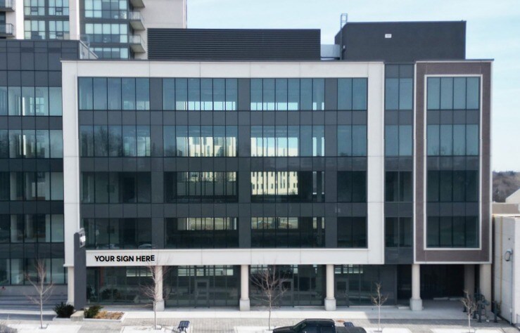 More Photos Of 145 Queen St E, Brampton Office For Lease