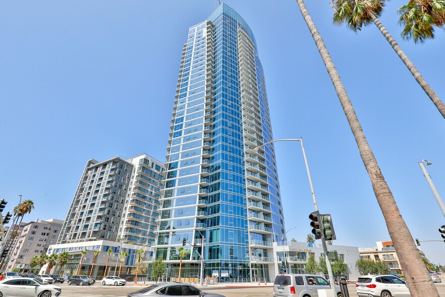 More Photos Of 777 E Ocean Blvd, Long Beach Apartments For Lease