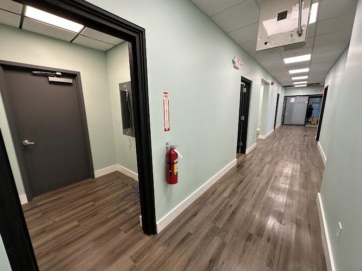 More Photos Of 210 S Newman St, Hackensack Manufacturing For Lease