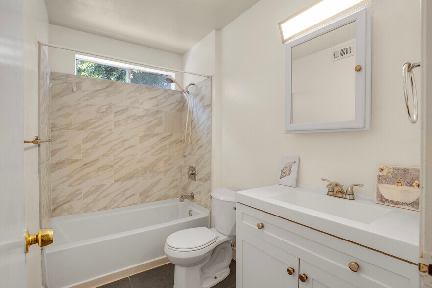 More Photos Of 1429 N Grove Ave, Ontario Apartments For Sale