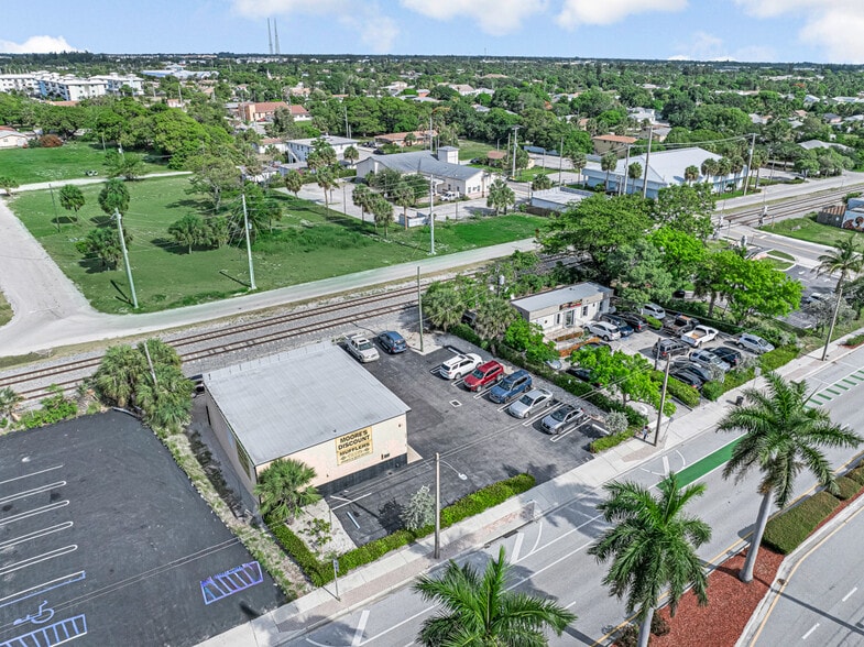 More Photos Of 925 N Federal Hwy, Boynton Beach Auto Repair For Sale