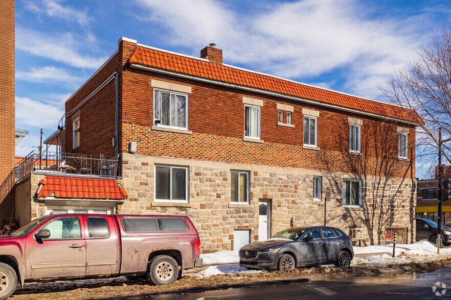 More Photos Of 3871 Rue Rachel E E, Montréal Storefront Retail Residential For Sale