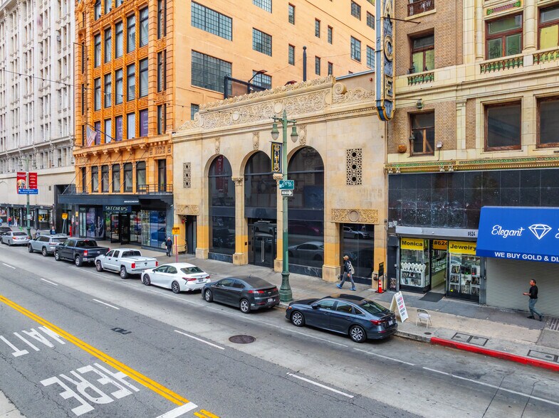 More Photos Of 618-622 S Broadway, Los Angeles Storefront Retail Office For Lease
