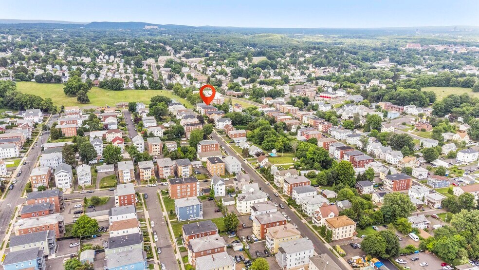 More Photos Of 259 Grove St, New Britain Apartments For Sale