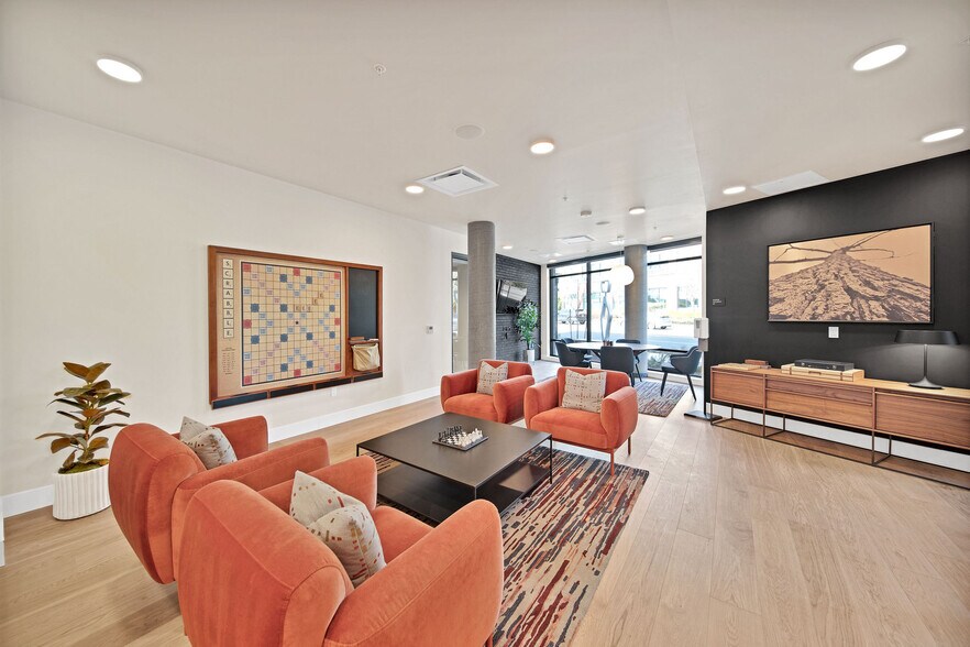 More Photos Of 11811-11821 NE 128th St, Kirkland Multifamily For Sale
