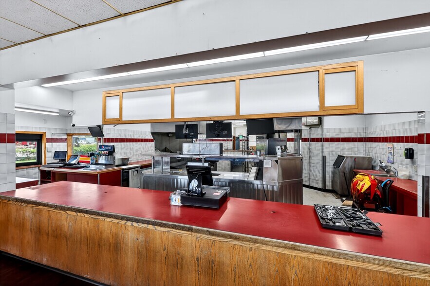 More Photos Of 6525 E Broadway Ave, Spokane Fast Food For Sale